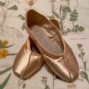 Bloch Sonata Pointe Shoes - Size 5C